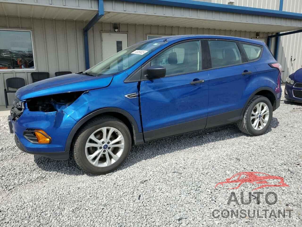 FORD ESCAPE 2018 - 1FMCU0F73JUA79157