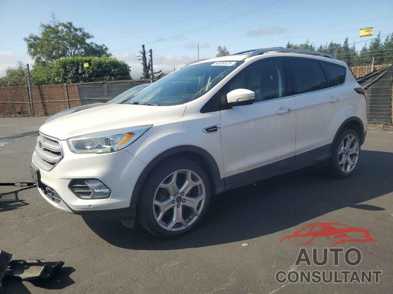 FORD ESCAPE 2017 - 1FMCU0J93HUD85245
