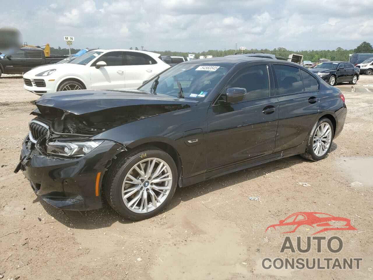 BMW 3 SERIES 2023 - 3MW39FF01P8D04545