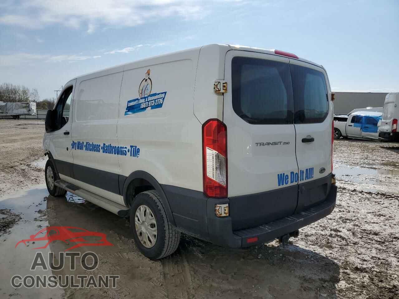 FORD TRANSIT 2017 - 1FTYR1ZM9HKB10498