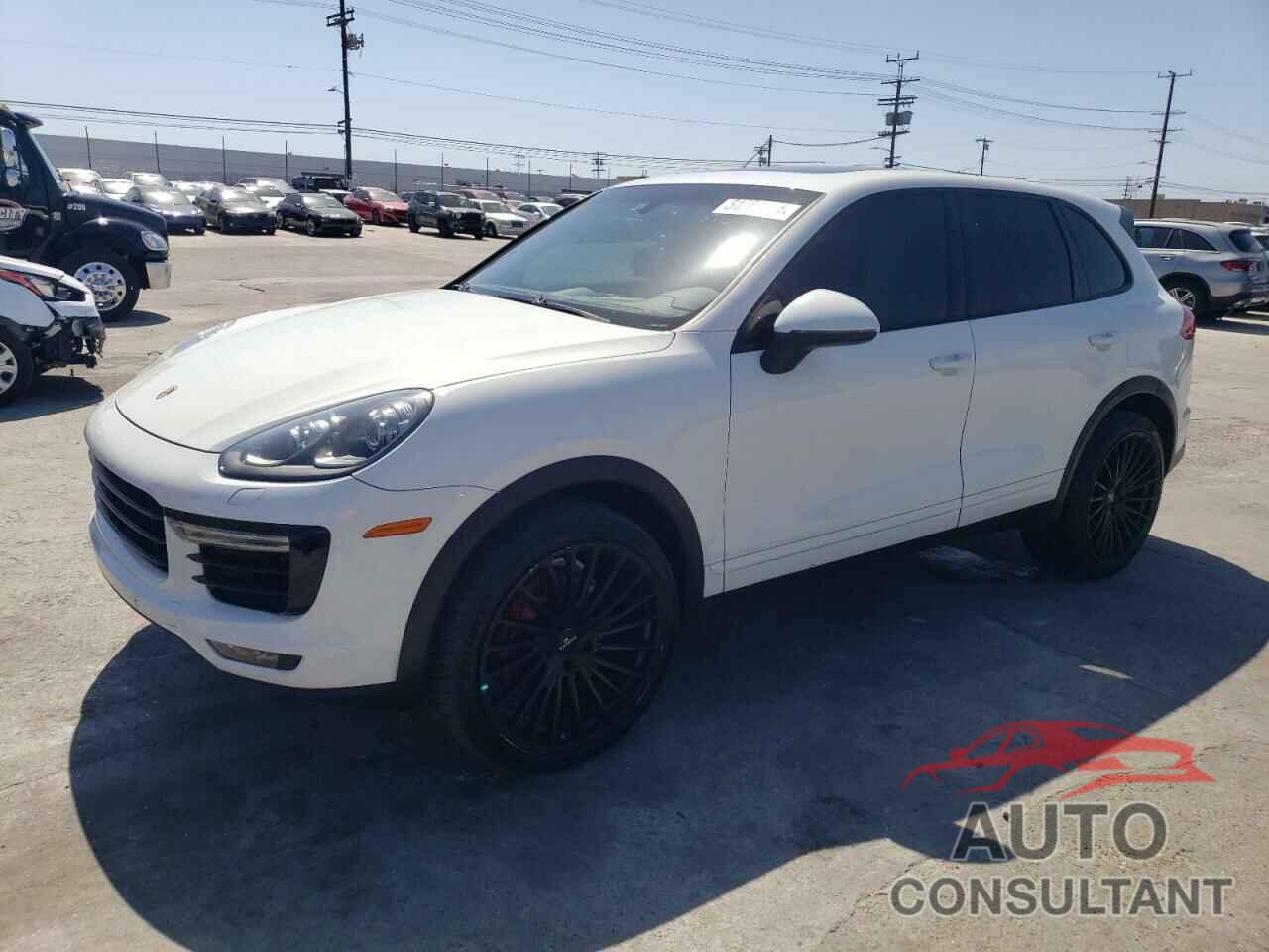 PORSCHE CAYENNE 2017 - WP1AA2A22HKA86049