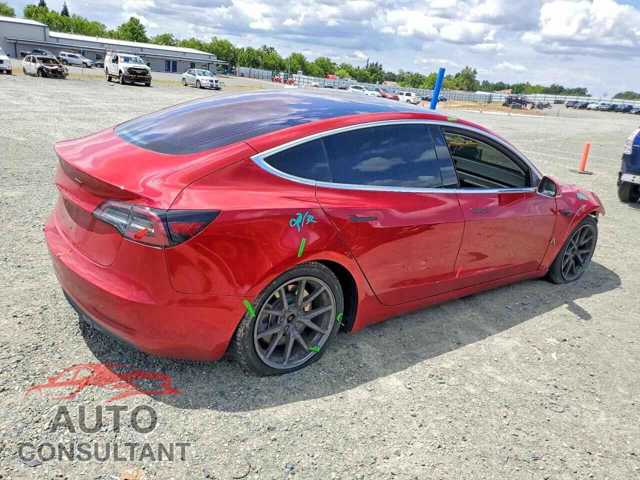 TESLA MODEL 3 2018 - 5YJ3E1EA0JF008849
