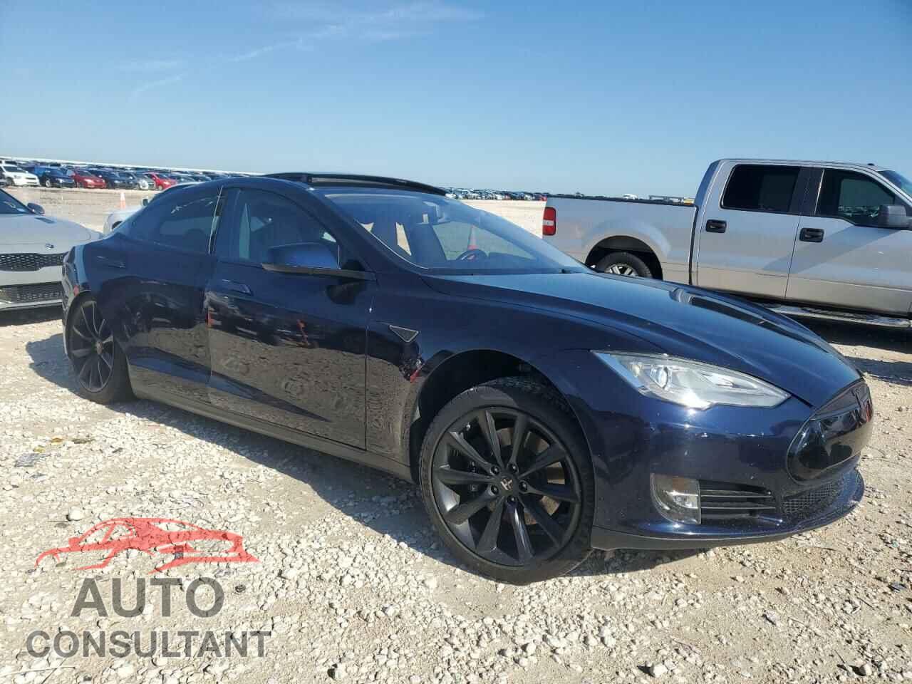 TESLA MODEL S 2013 - 5YJSA1CPXDFP21566
