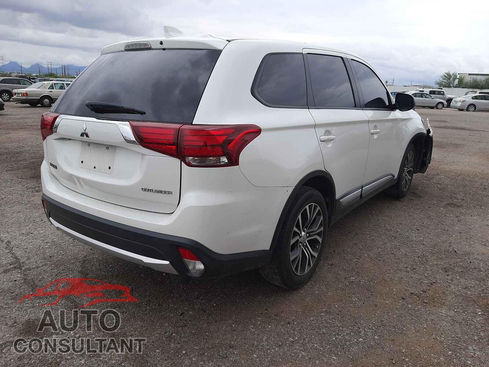 MITSUBISHI OUTLANDER 2017 - JA4AD2A35HZ017875