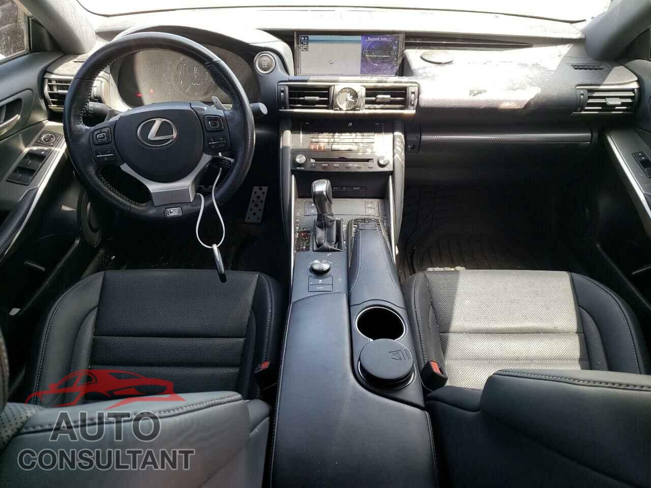 LEXUS IS 2017 - JTHCM1D20H5022225