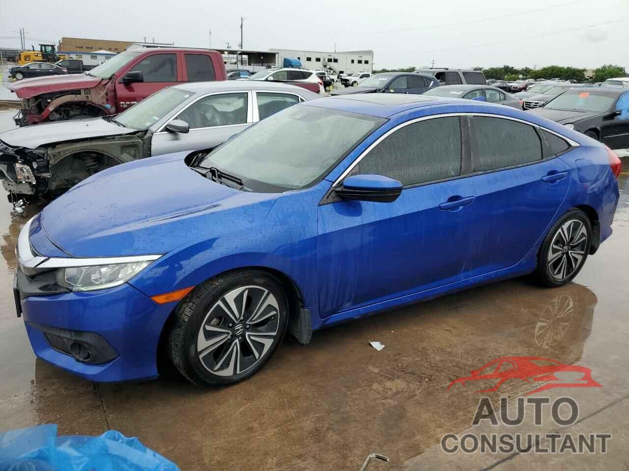 HONDA CIVIC 2018 - JHMFC1F8XJX043210