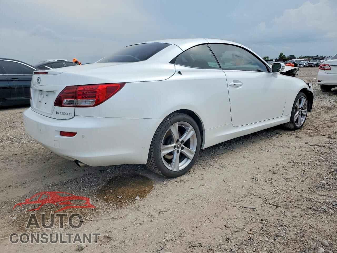 LEXUS IS 2012 - JTHFE2C24C2508757