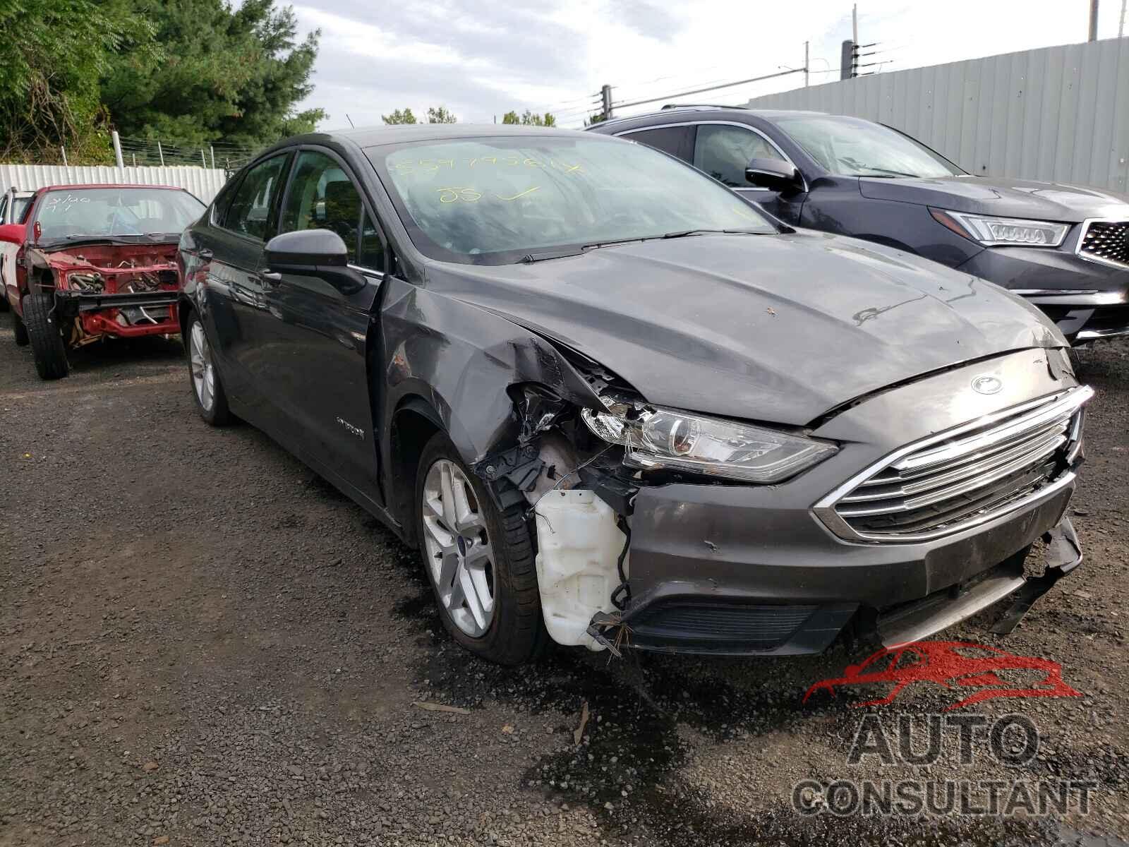 FORD FUSION 2018 - 3FA6P0LUXJR172225