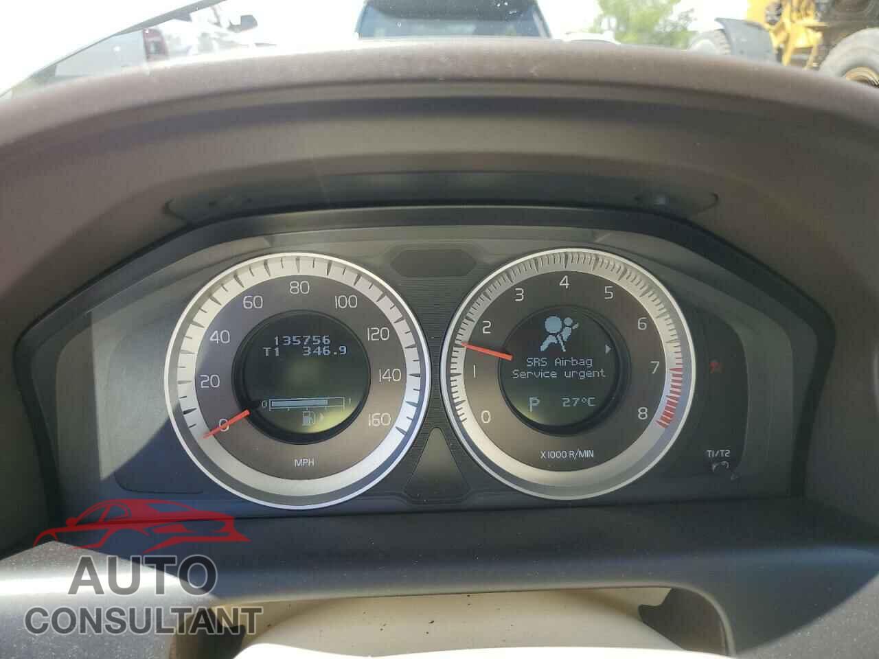 VOLVO XC60 2013 - YV4902DZ8D2383477
