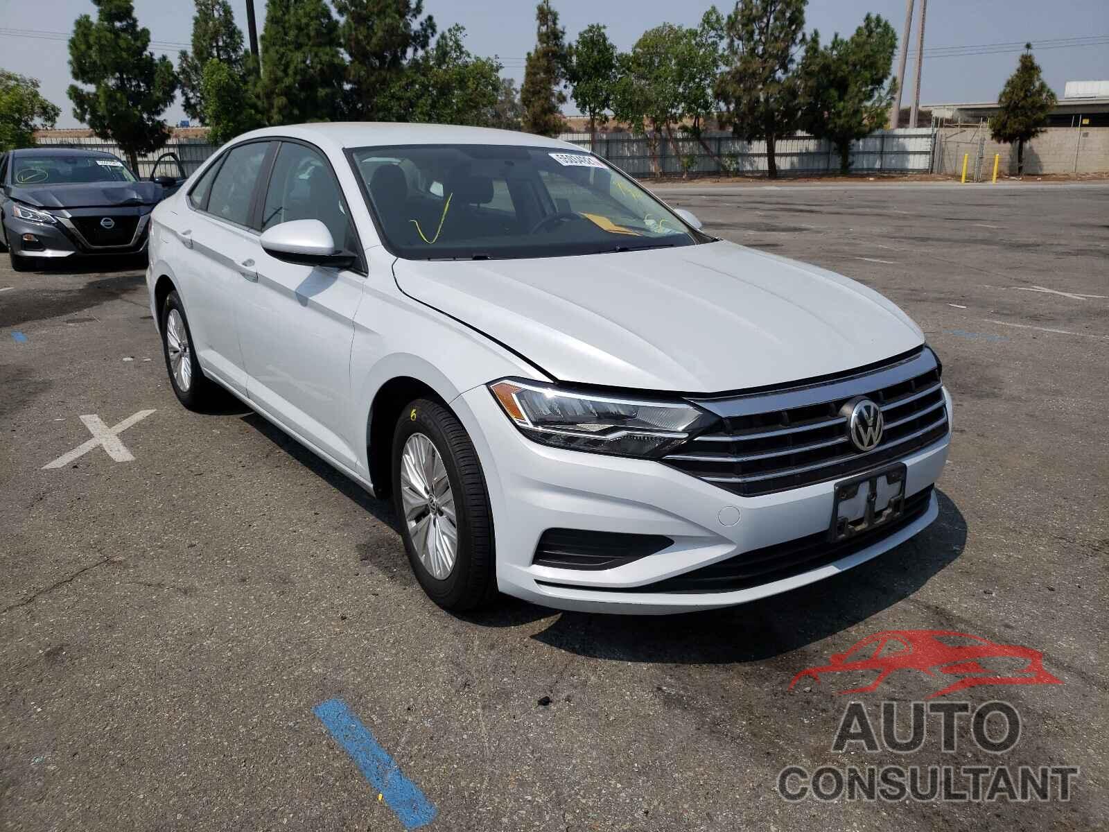 VOLKSWAGEN JETTA 2019 - 3VWN57BU4KM067181