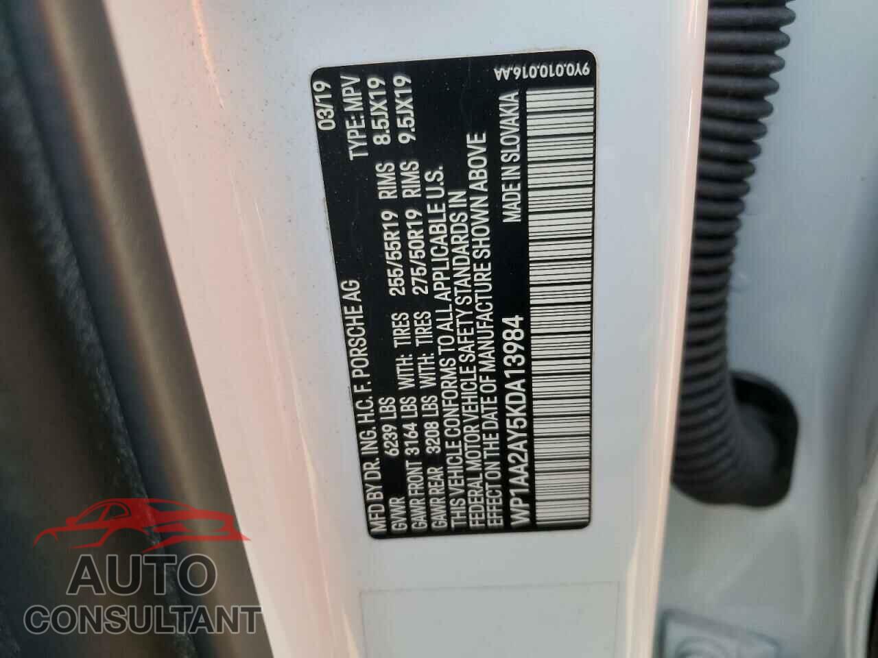 PORSCHE CAYENNE 2019 - WP1AA2AY5KDA13984