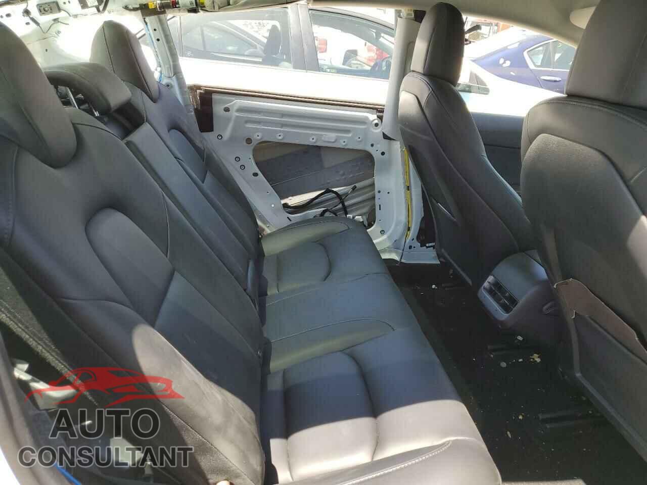 TESLA MODEL 3 2023 - 5YJ3E1EA5PF397691