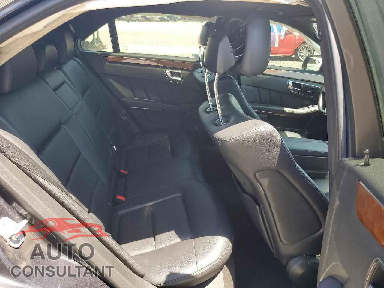 MERCEDES-BENZ E-CLASS 2012 - WDDHF5KB7CA605960
