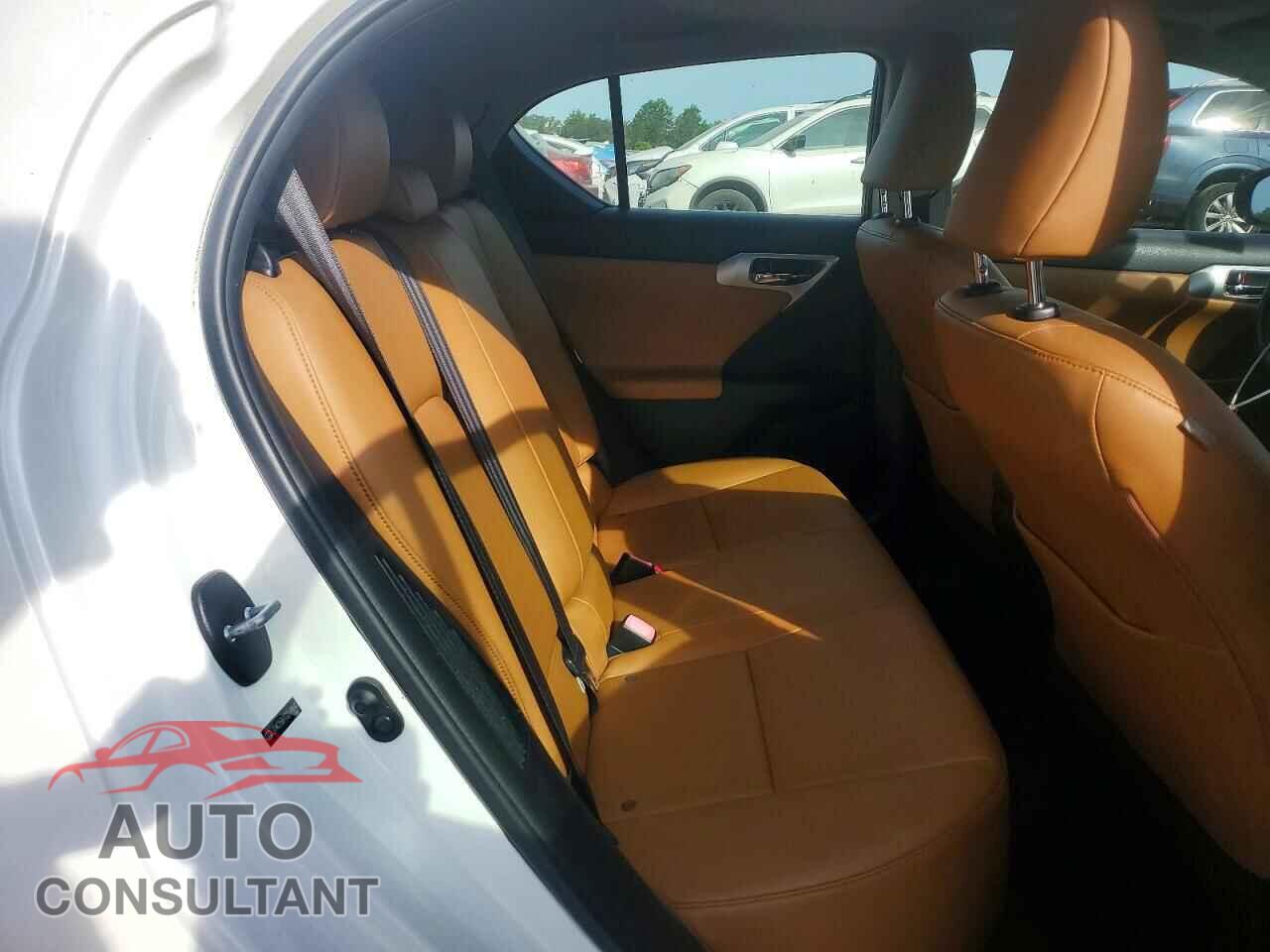 LEXUS CT 200 2013 - JTHKD5BH1D2148647