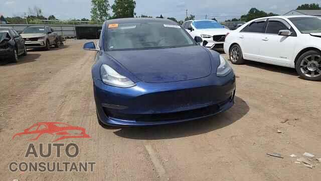 TESLA MODEL 3 2018 - 5YJ3E1EB8JF074199