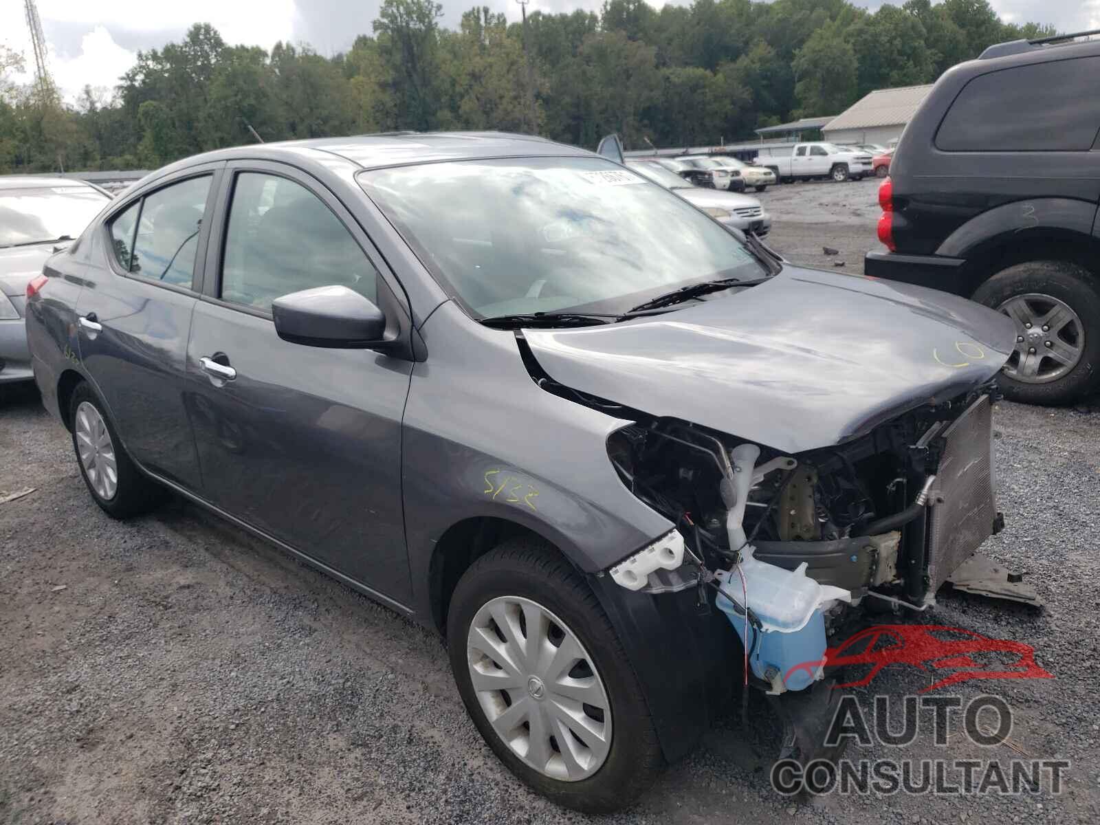 NISSAN VERSA 2019 - 3N1CN7AP6KL876020