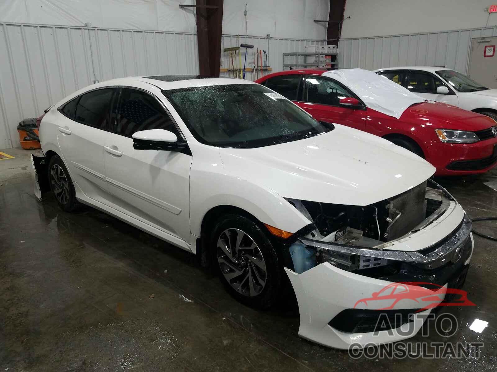 HONDA CIVIC 2017 - 19XFC2F70HE075544