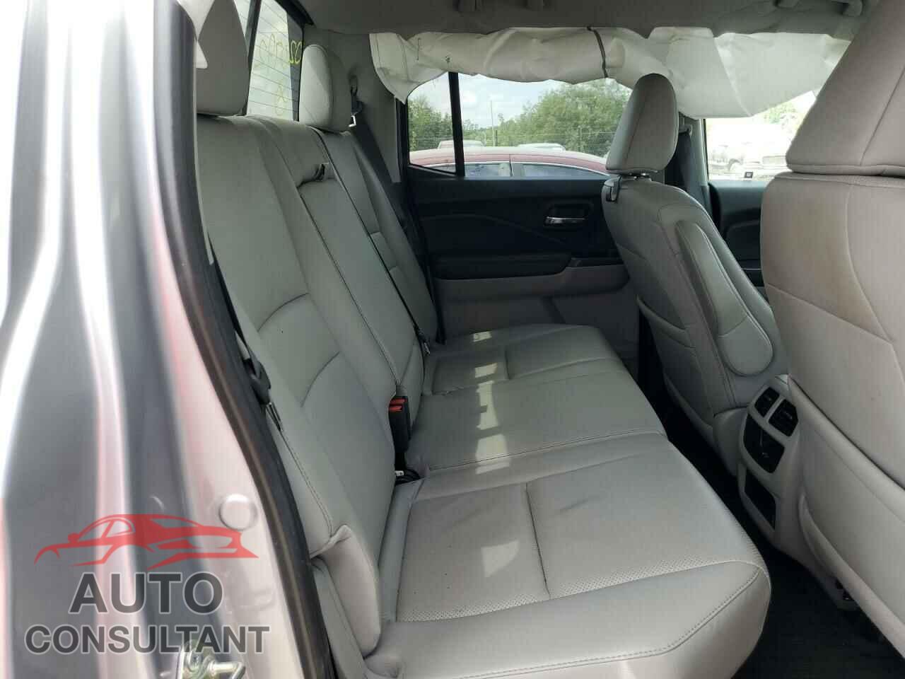 HONDA RIDGELINE 2017 - 5FPYK3F74HB020792