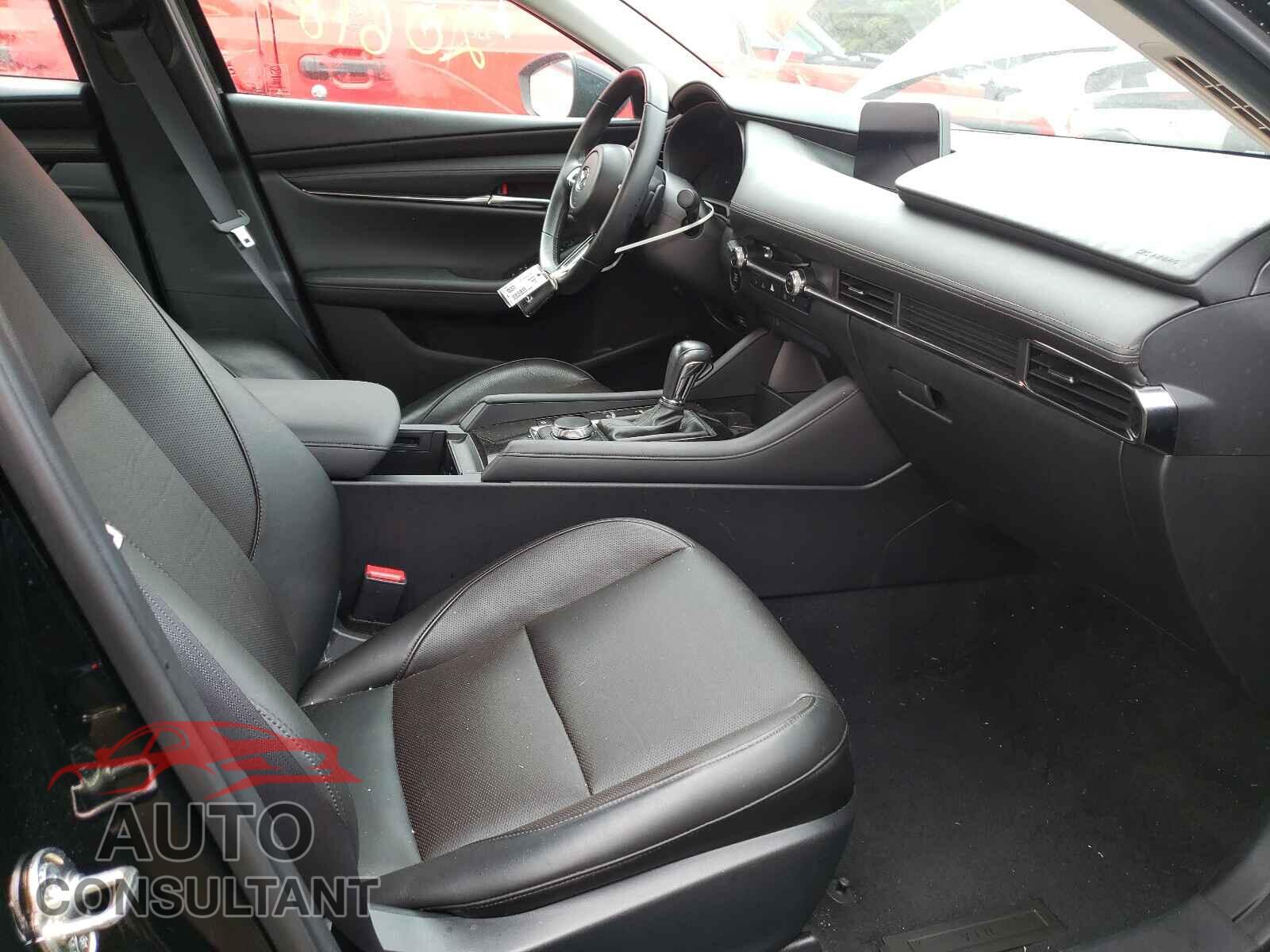MAZDA 3 2019 - JM1BPACM8K1101258