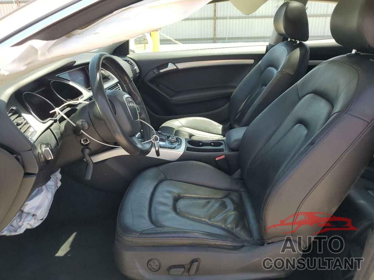 AUDI A5 2012 - WAULFAFR0CA024527