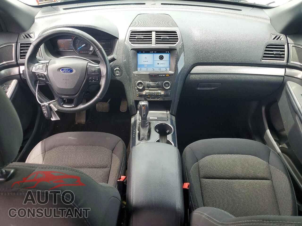 FORD EXPLORER 2018 - 1FM5K8D85JGA17430