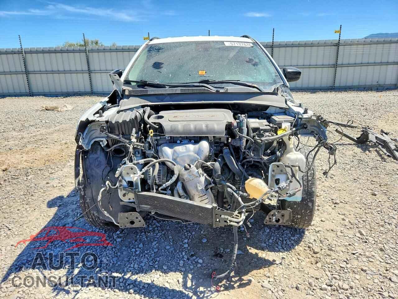JEEP COMPASS 2022 - 3C4NJDBB8NT203950