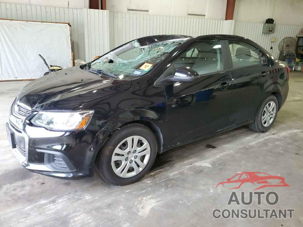 CHEVROLET SONIC 2019 - 1G1JB5SB5K4133013