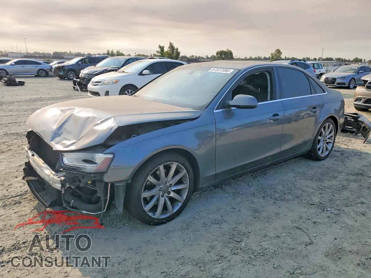 AUDI A4 2013 - WAUFFAFL9DN046545
