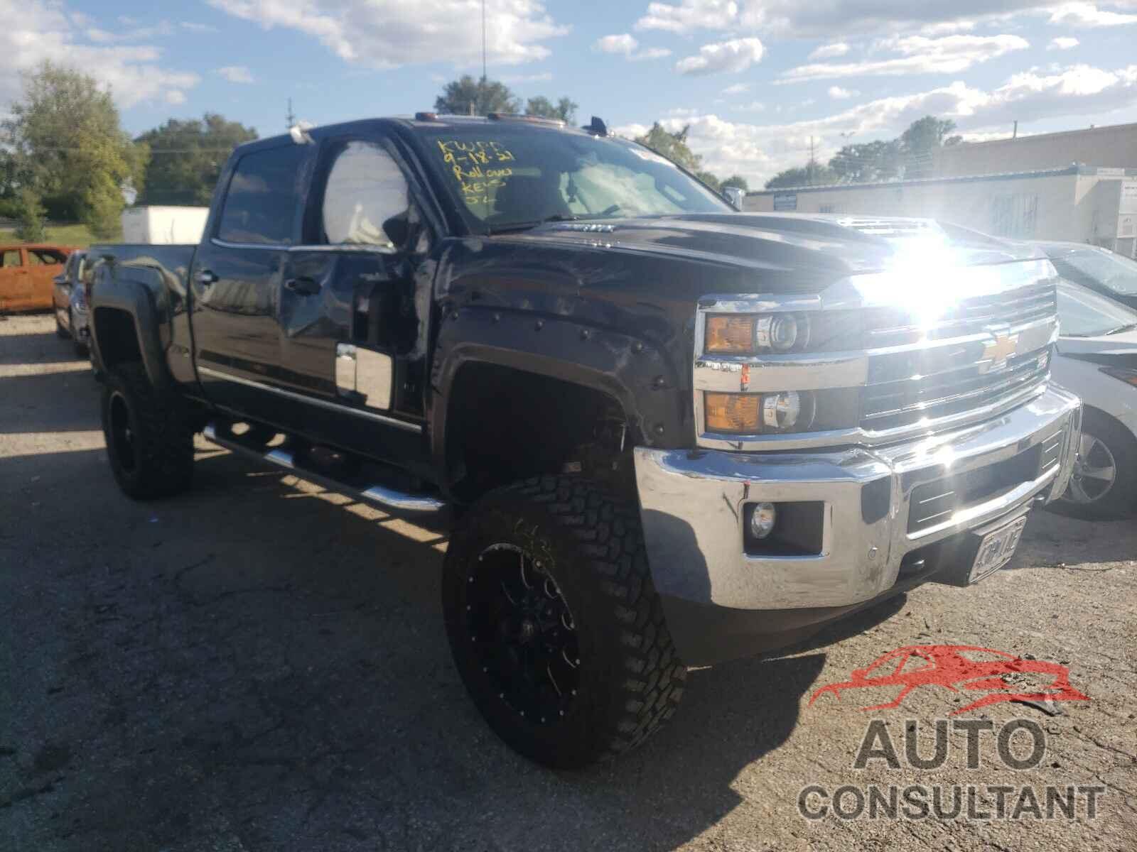 CHEVROLET SILVERADO 2017 - 1GC1KWEY9HF150181