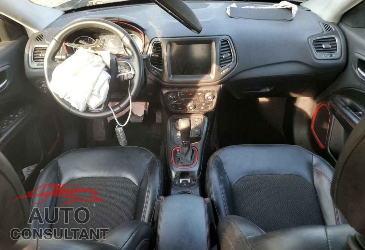 JEEP COMPASS 2019 - 3C4NJDDB5KT722057