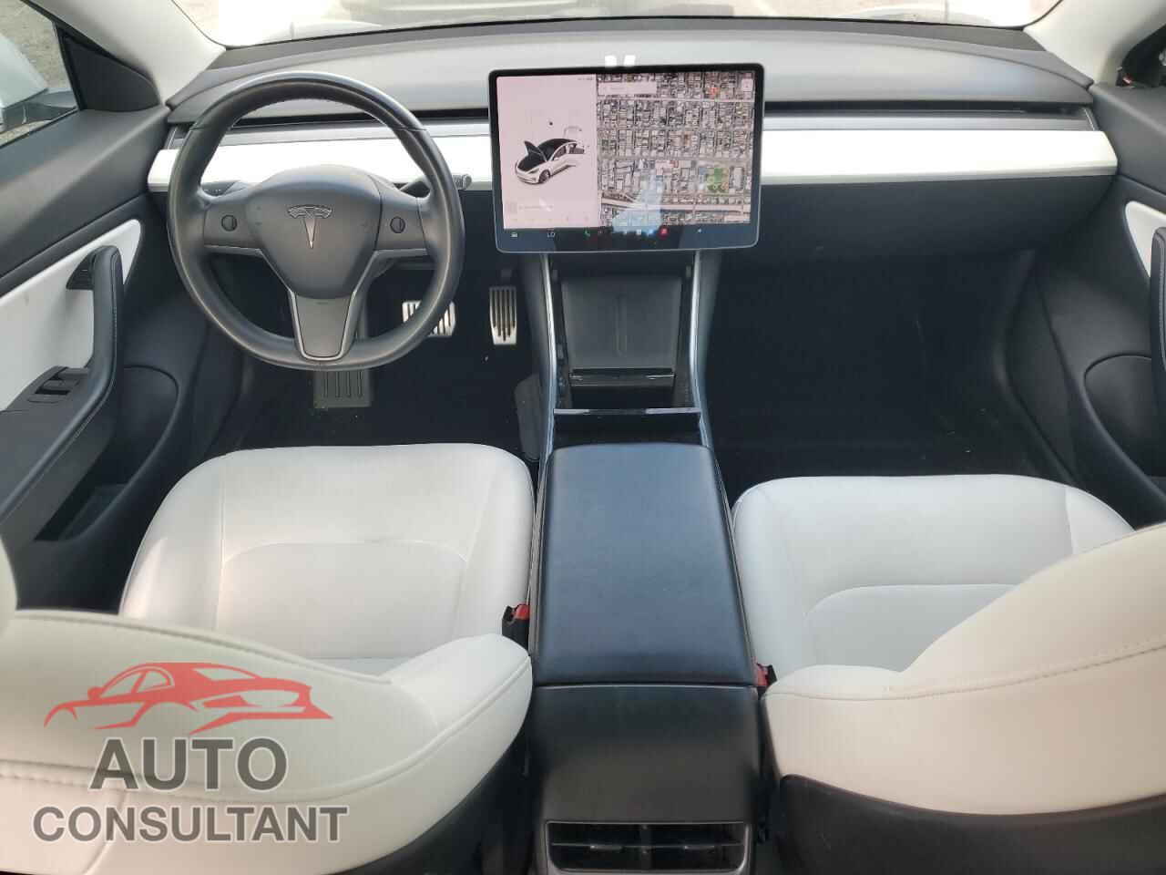 TESLA MODEL 3 2018 - 5YJ3E1EB4JF101155