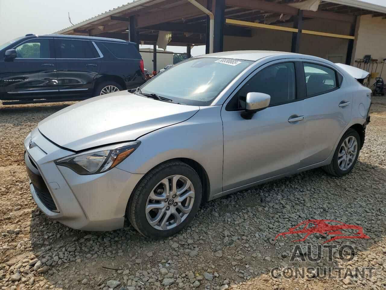 TOYOTA YARIS 2017 - 3MYDLBYV8HY184823