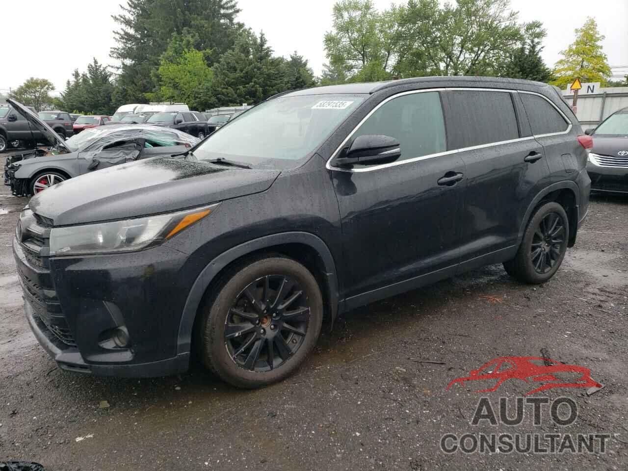 TOYOTA HIGHLANDER 2019 - 5TDJZRFH7KS577863