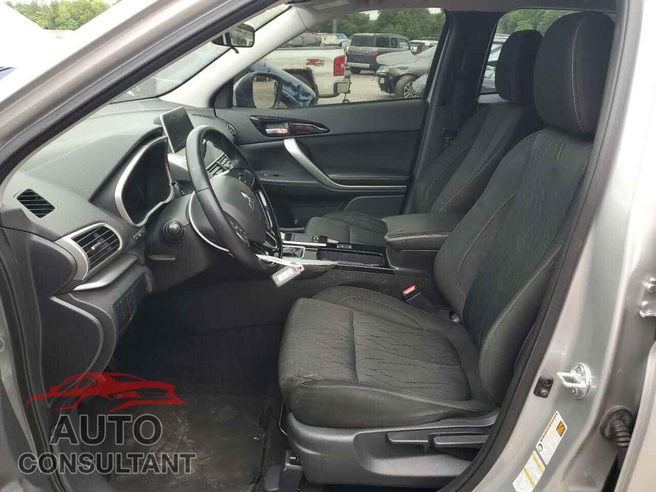 MITSUBISHI ECLIPSE 2018 - JA4AT5AA1JZ050171