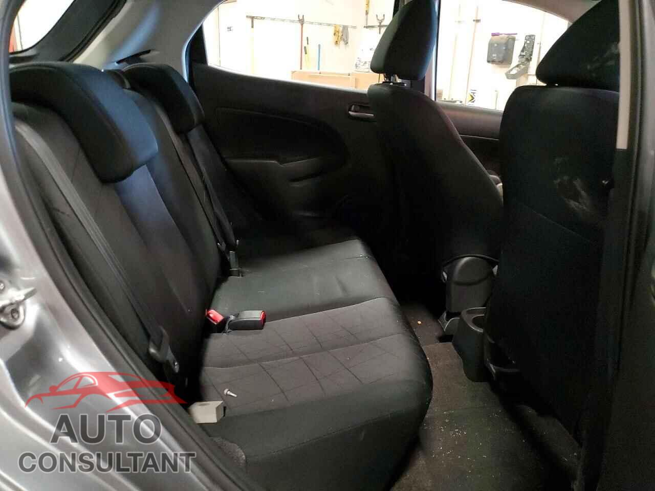MAZDA 2 2013 - JM1DE1KY1D0157134