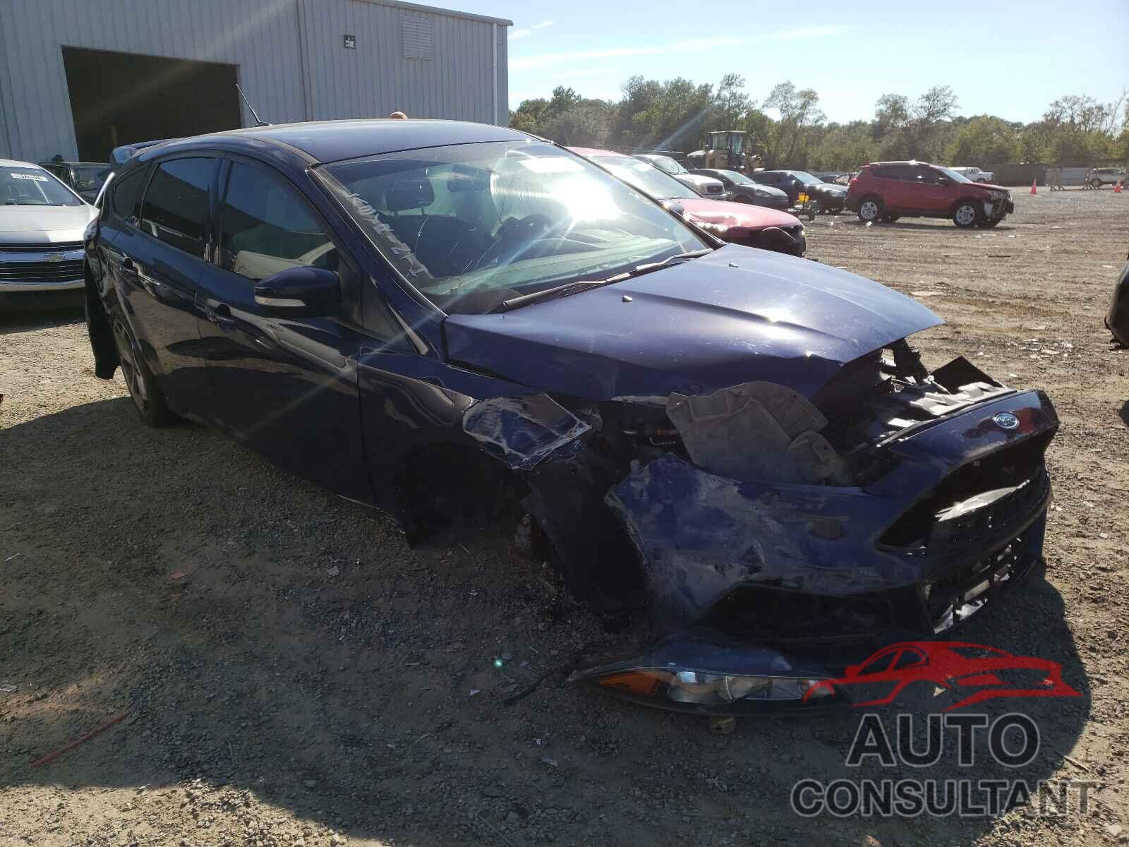 FORD FOCUS 2017 - 1FADP3L91HL275210