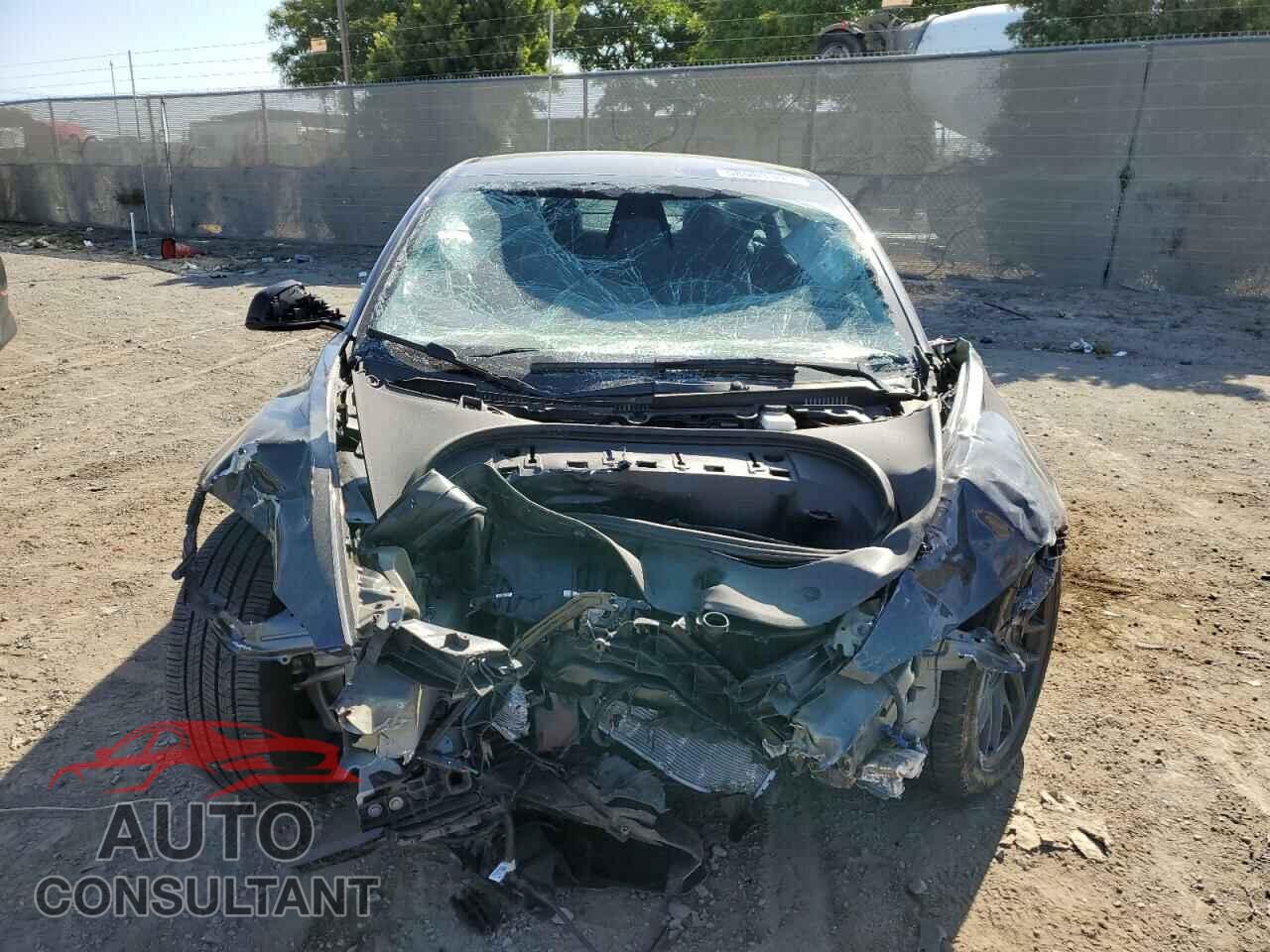 TESLA MODEL 3 2024 - 5YJ3E1EA1RF726986