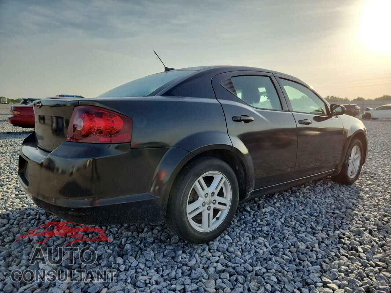 DODGE AVENGER 2013 - 1C3CDZCB5DN619824