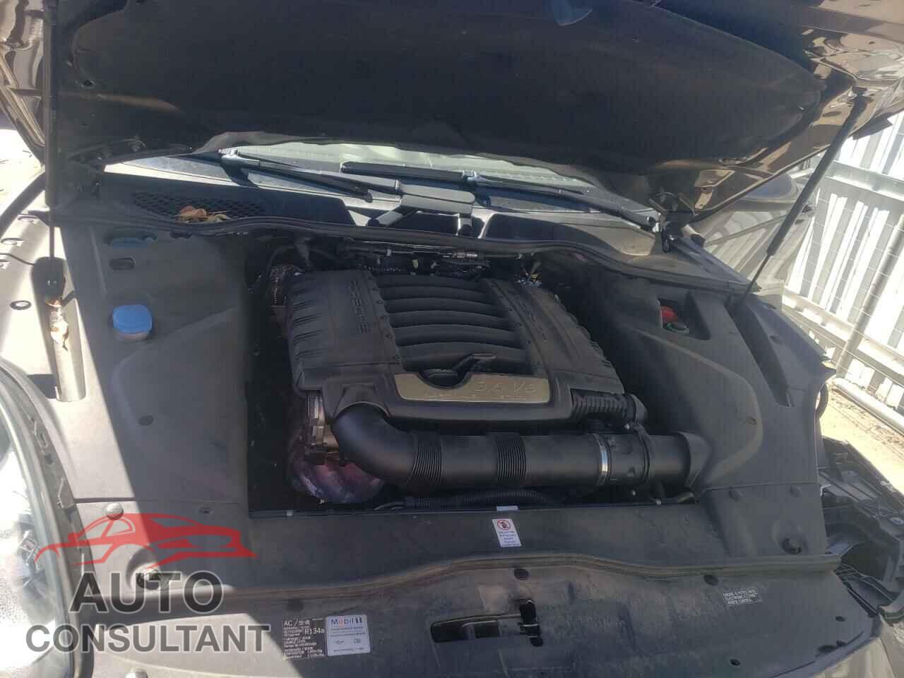 PORSCHE CAYENNE 2016 - WP1AA2A21GLA11383