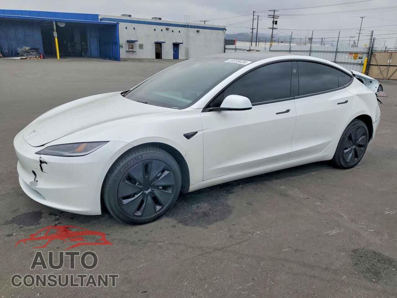 TESLA MODEL 3 2025 - 5YJ3E1EA2SF077012