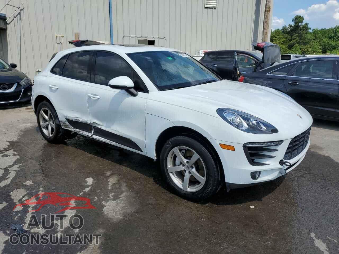PORSCHE MACAN 2018 - WP1AA2A56JLB01954