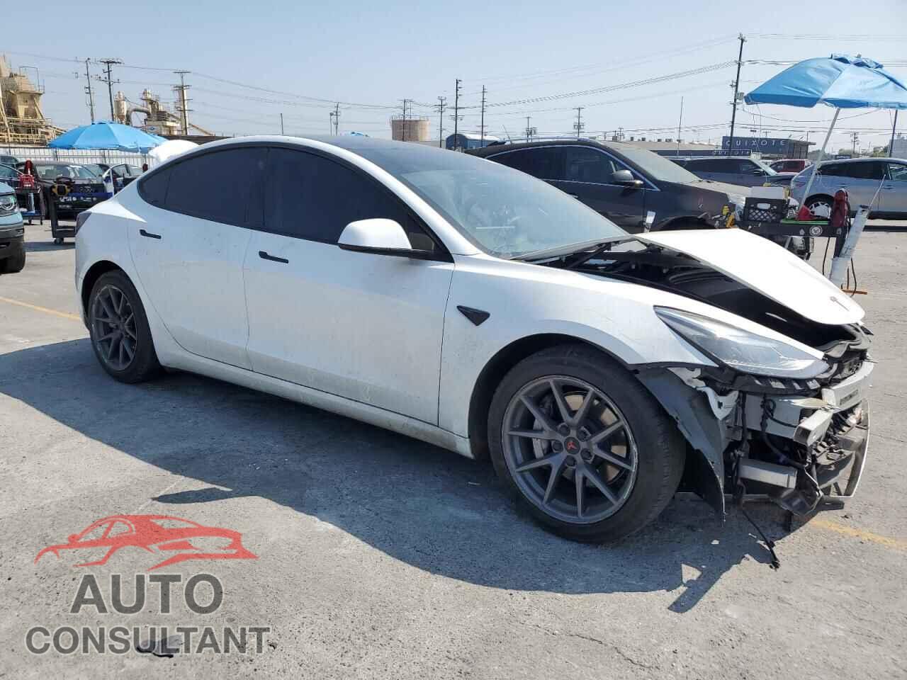 TESLA MODEL 3 2021 - 5YJ3E1EA8MF006335