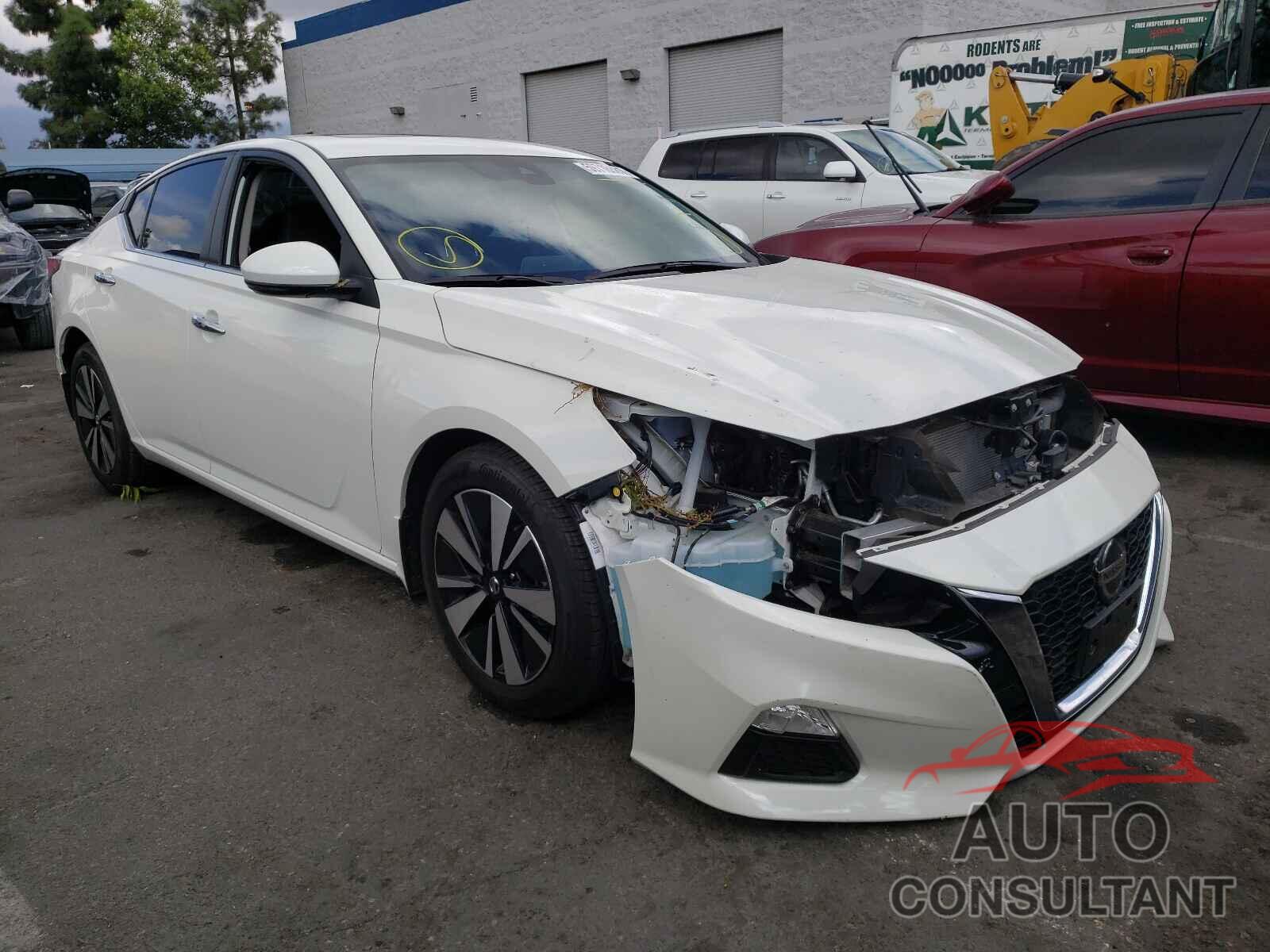 NISSAN ALTIMA SV 2021 - 1N4BL4DV8MN310103