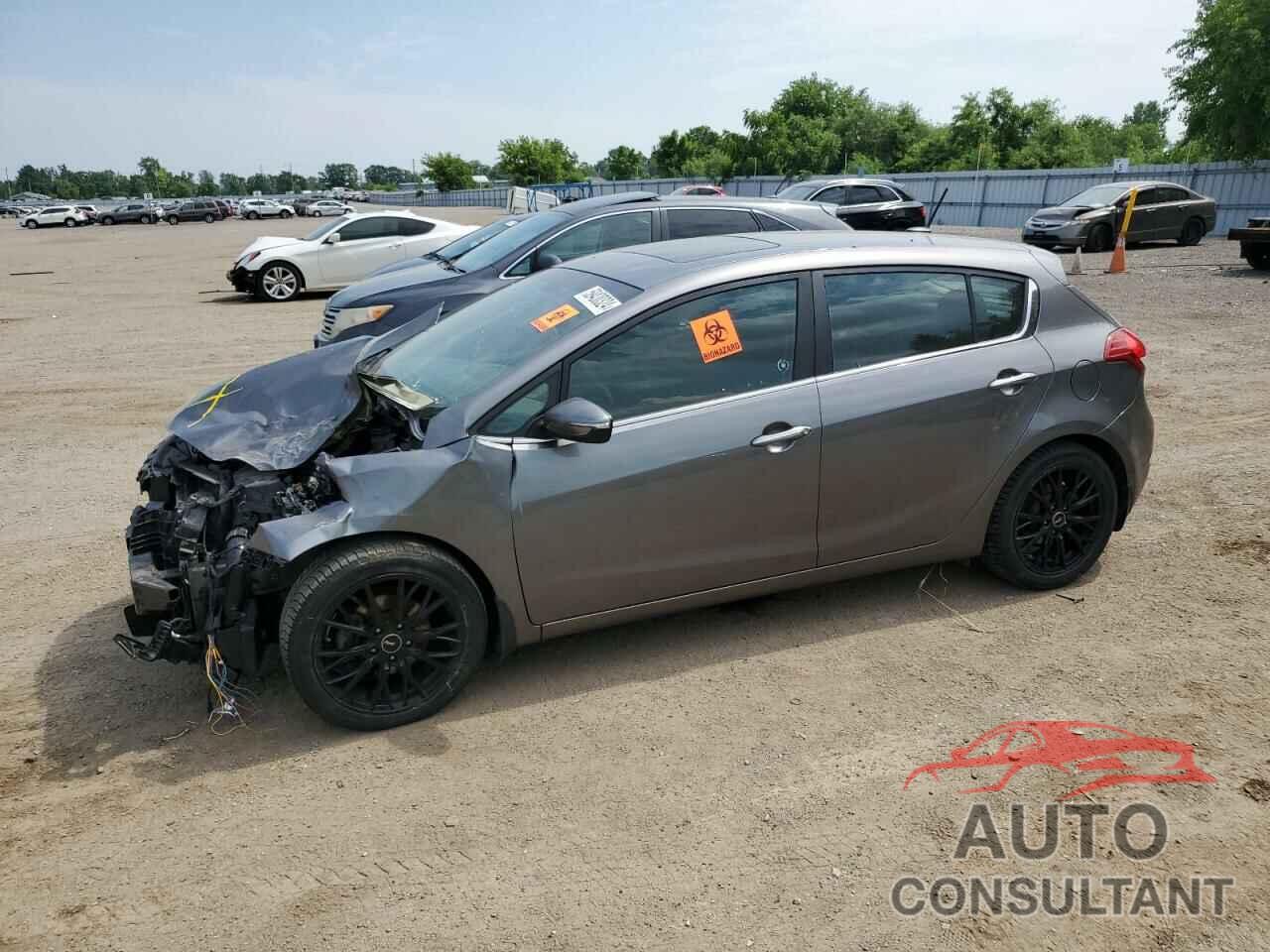 KIA FORTE 2016 - KNAFX5A85G5634728