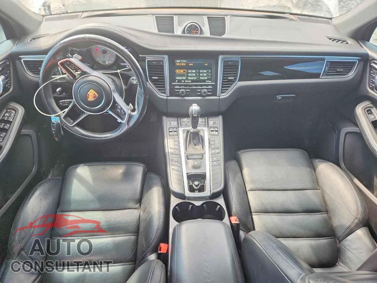 PORSCHE MACAN 2015 - WP1AB2A52FLB43073