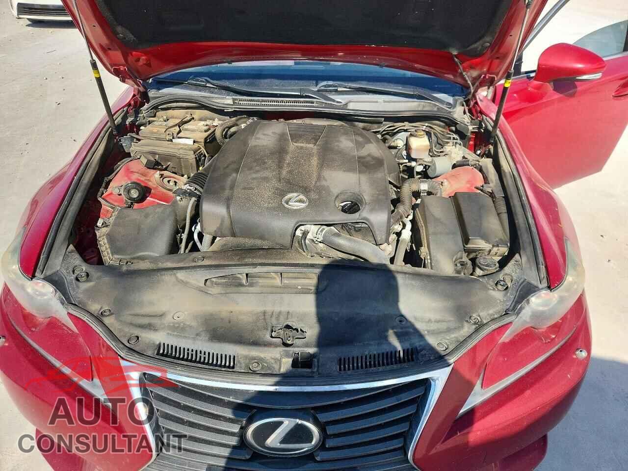 LEXUS IS 2014 - JTHCF1D26E5006729