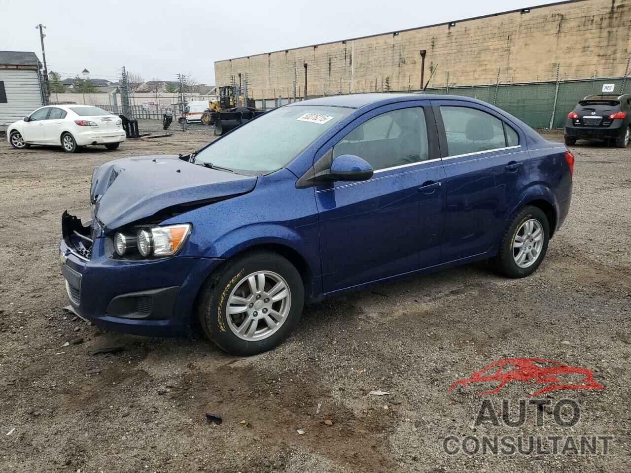 CHEVROLET SONIC 2013 - 1G1JC5SB7D4141436