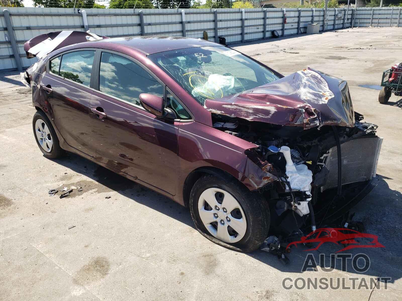 KIA FORTE 2018 - 3KPFL4A71JE255740