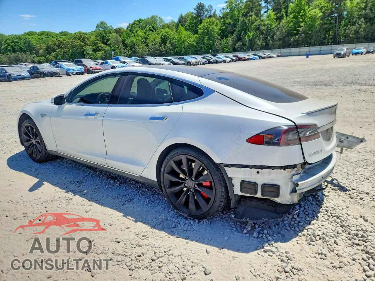 TESLA MODEL S 2015 - 5YJSA1H23FF092698