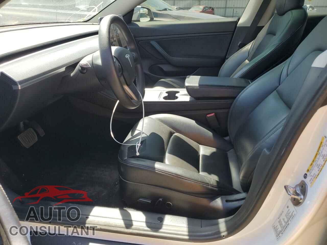 TESLA MODEL 3 2021 - 5YJ3E1EB7MF879020